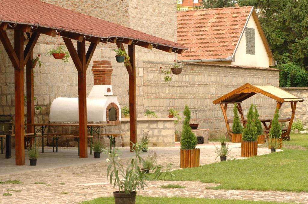 Hotel Eletfa Vendeghaz Erlau Exterior foto